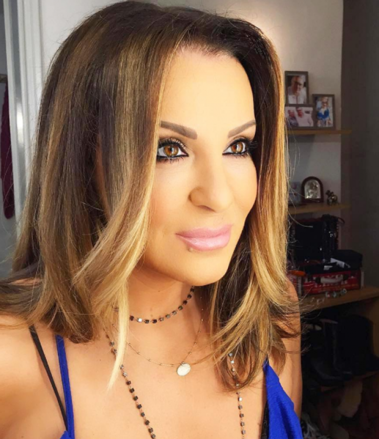 Η Ναταλία Γερμανού ποζάρει πρώτη φορά για φέτος με μπικίνι και μας δείχνει το σώμα της χωρίς ρετούς!