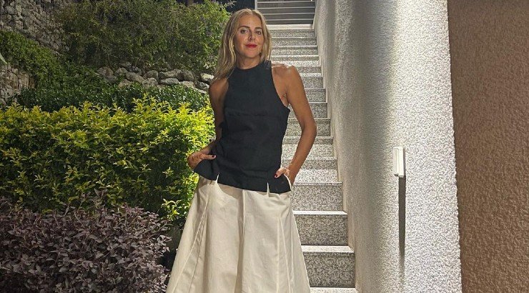 Νάταλι Κωνσταντινίδου: Το dreamy μαύρο φόρεμα από τη νέα της συλλογή που λατρέψαμε