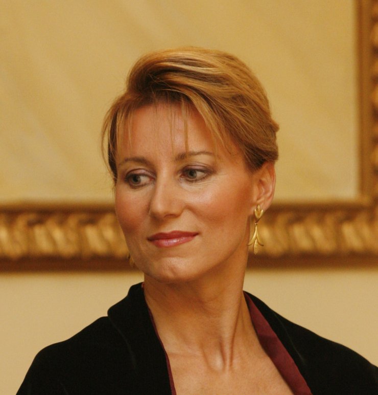 Νατάσα Παζαΐτη: Η συνωνυμία, το μπέρδεμα και η εξομολόγηση για τον καρκίνο