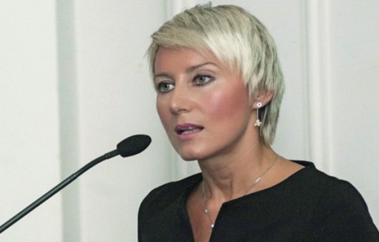 Νατάσα Καραμανλή: Στο χειρουργείο!