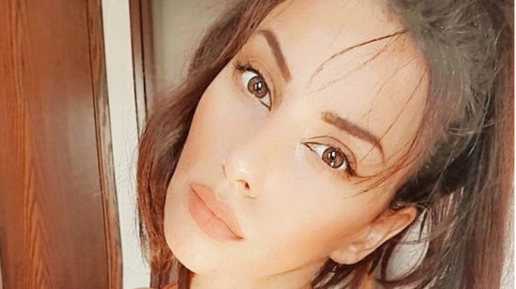 Νατάσα Τούρζα: Μας έδειξε το καλλίγραμμο σώμα της φορώντας ολόσωμο μαγιό