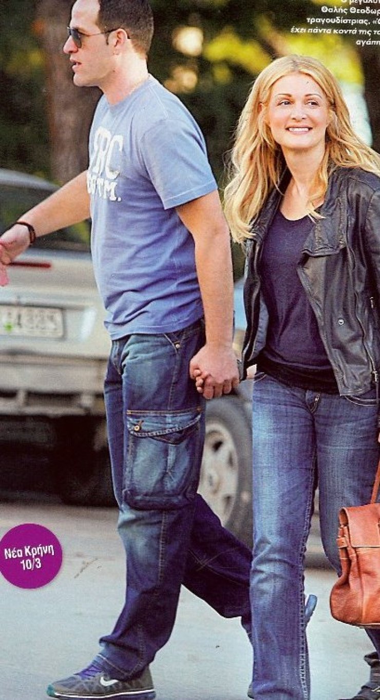 Νατάσσα Θεοδωρίδου: Χερί-χέρι με τον μεγάλο της "έρωτα"!