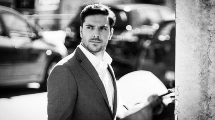 Πάνος Νάτσης: Δείτε την εντυπωσιακή σύντροφο του κούκλου ηθοποιού που "έκλεψε" τις καρδιές των γυναικών!