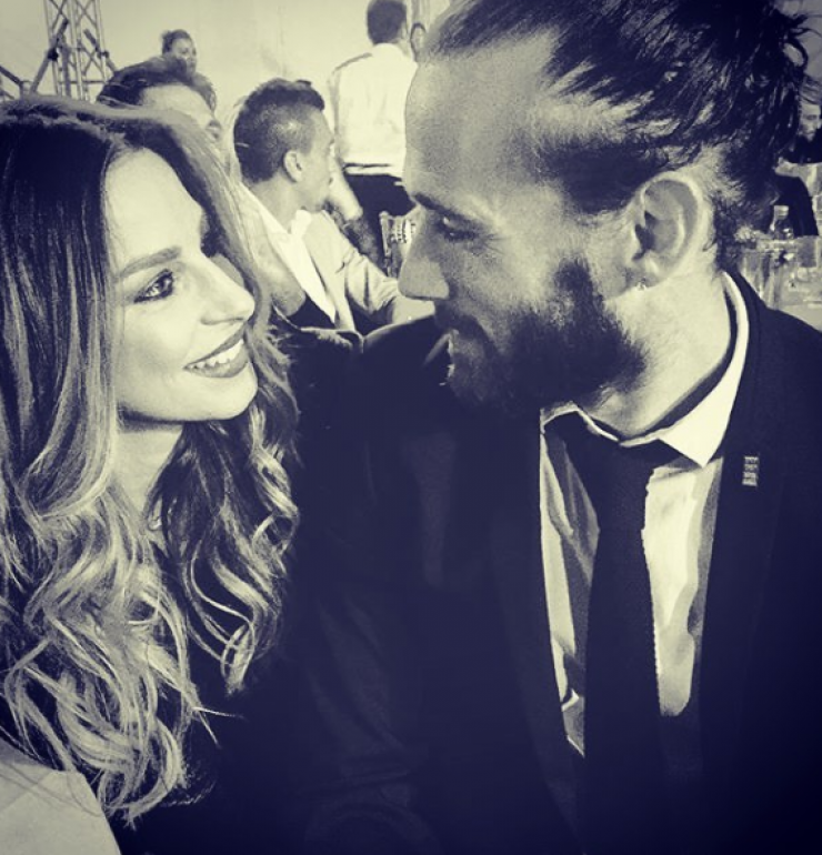 Η συγκινητική αφιέρωση της Κωνσταντίνας Ευριπίδου on air στο Νεκτάριο Αλεξάνδρου για την επέτειο του γάμου τους!