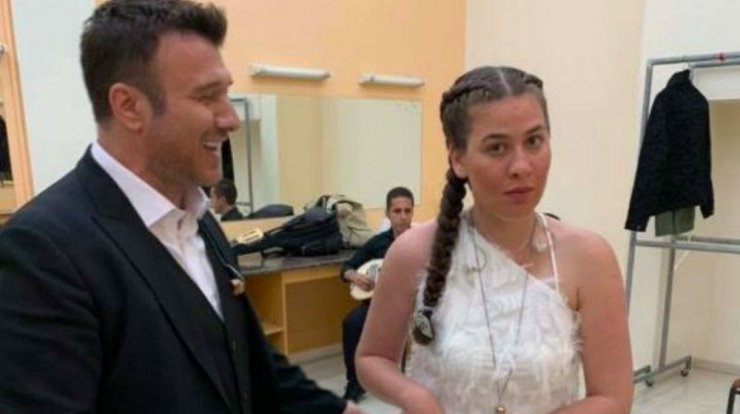 Ρίγη συγκίνησης στη συναυλία του Γιάννη Πλούταρχου στη Λάρνακα! [βίντεο]