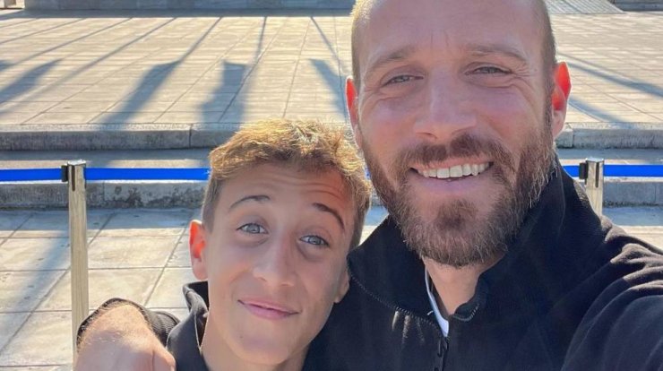 Νεκτάριος Αλεξάνδρου: Night out με τον μεγάλο του γιο, Έκτορα [εικόνα]