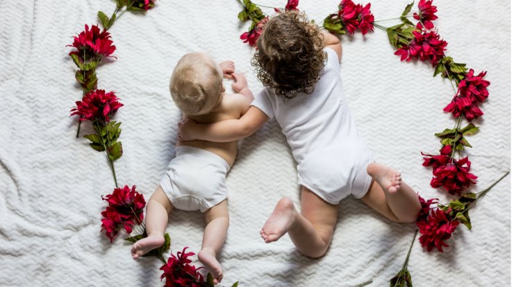 Πώς να καλωσορίσει το νεογέννητο το μεγαλύτερο παιδί χωρίς προβλήματα