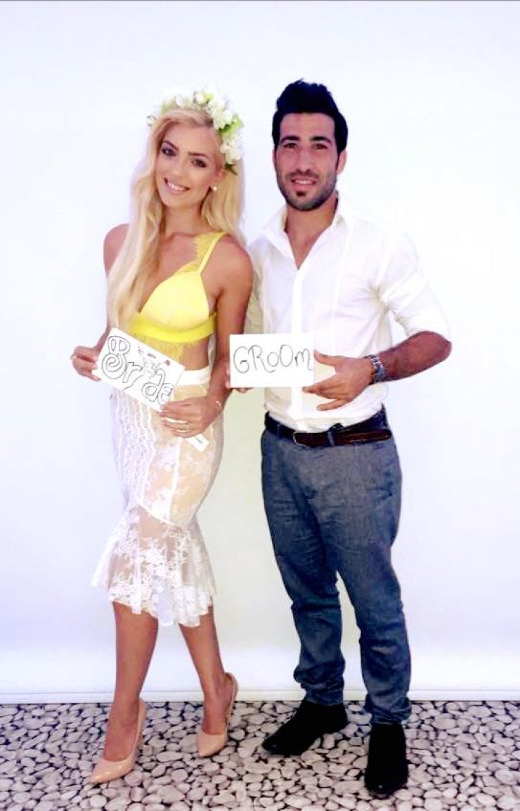 Άντρη Καραντώνη: Δείτε την να ετοιμάζεται για τον γάμο! [εικόνες]