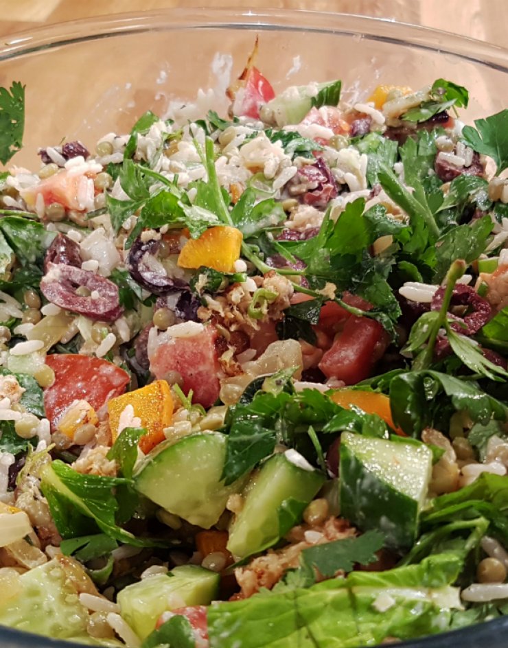 Κοτόπουλο με ρύζι chow mein