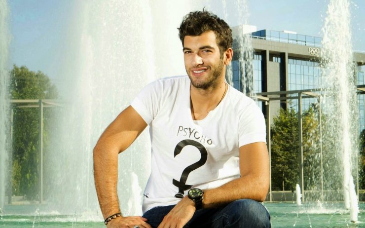 Μάνος Ιωάννου: Δεν θα πιστεύτε με ποια πρώην του είναι και πάλι ζευγάρι