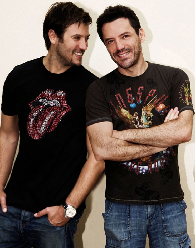 Θάνος Καλλίρης & Λάμπης Λιβιεράτος στη Λευκωσία