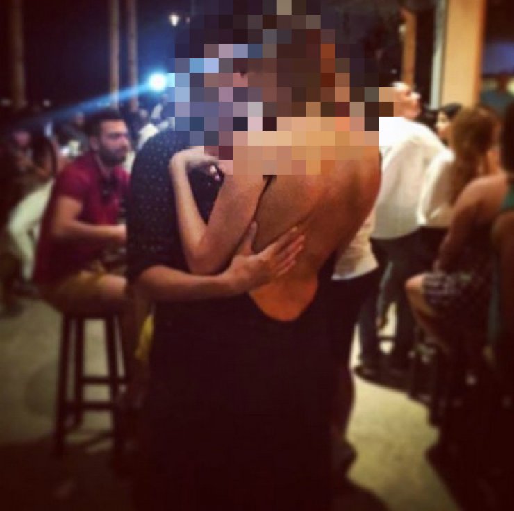 Η επώνυμη Κύπρια σε τρυφερή φωτογραφία με τον γνωστό Ελλαδίτη σύντροφό της