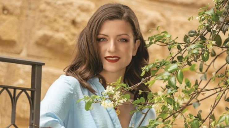 Δεν πάει το μυαλό σας ποιο είναι το νέο επαγγελματικό βήμα της Νίκης Δραγούμη! [βίντεο]