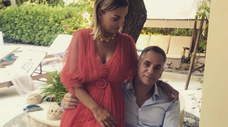 Νικόλας και Γιώτα Παπαδοπούλου: Τους είδαμε να γυμνάζονται στον κήπο του σπιτιού τους! [εικόνα]