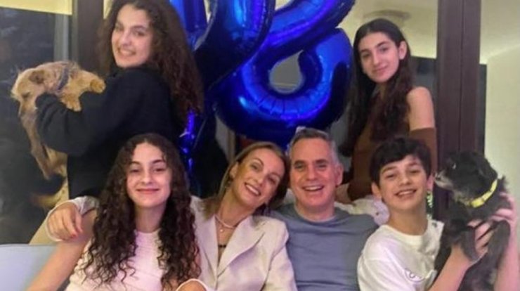 Νικόλας Παπαδόπουλος: Η υπέροχη τούρτα έκπληξη που του ετοίμασε η οικογένειά του! [εικόνα]