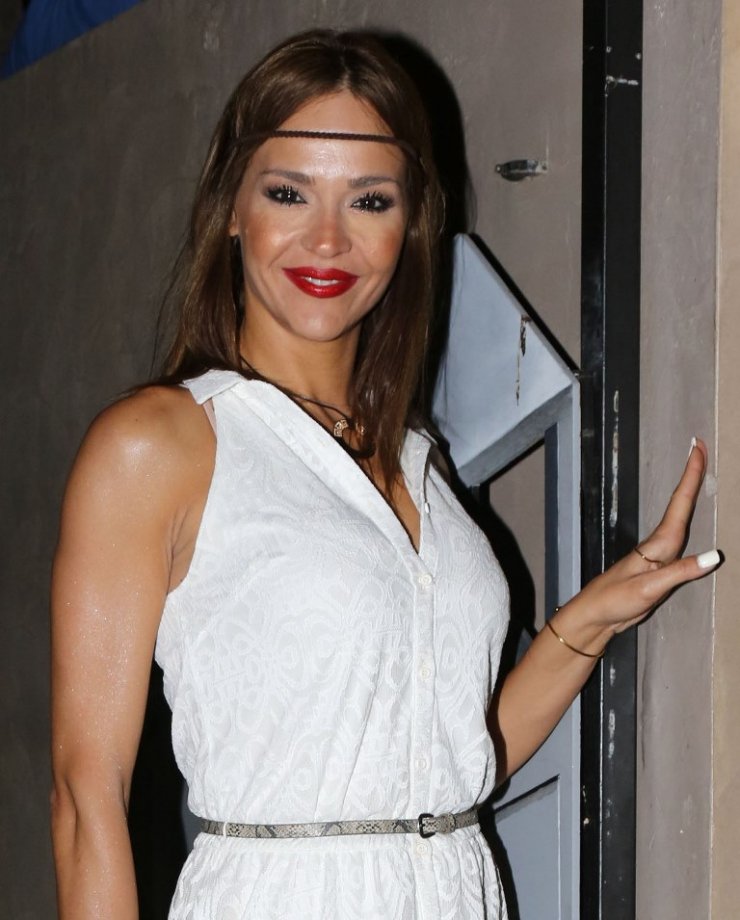 Νικολέτα Καρρά: "Ο γιος μου θα ήθελα να μοιάζει στον άντρα μου γιατί τον θαυμάζω πολύ"