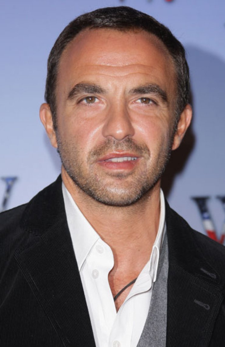 Νίκος Αλιάγας: Οι πρώτες φωτογραφίες με τη σύντροφό του μετά τη γέννηση της κόρης του