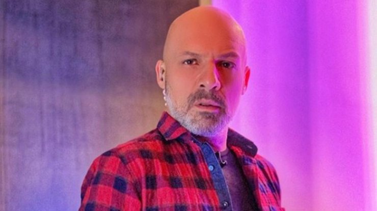 Νίκος Μουτσινάς: Σε ποιαν Κύπρια παρουσιάστρια θέλει να κάνει μήνυση; [βίντεο]