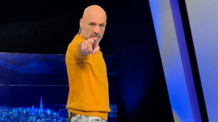 Επώνυμος Κύπριος απάντησε το κινητό του στον αέρα της εκπομπής του Νίκου Μουτσινά! [βίντεο]