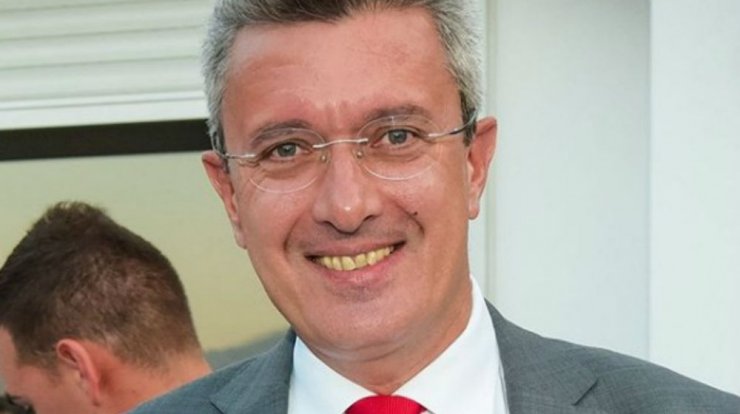 Νίκος Χατζηνικολάου: Το σπάνιο στιγμιότυπο με τον 25χρονο του γιο!