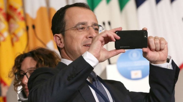 Νίκος Χριστοδουλίδης: Η γλυκιά εικόνα που δημοσίευσε της μικρής του κόρης