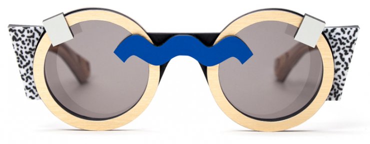 Γυαλιά για μια επέτειο!