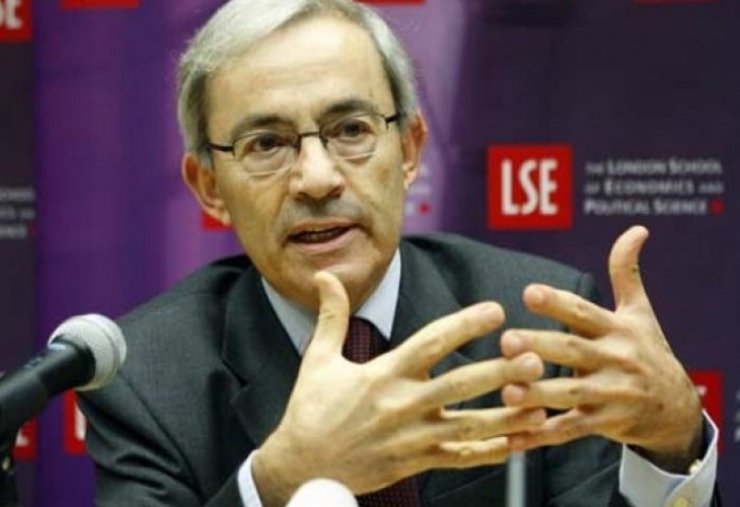 Νομπελίστας Πισσαρίδης: Θέτουν σε κίνδυνο την ευρωζώνη 