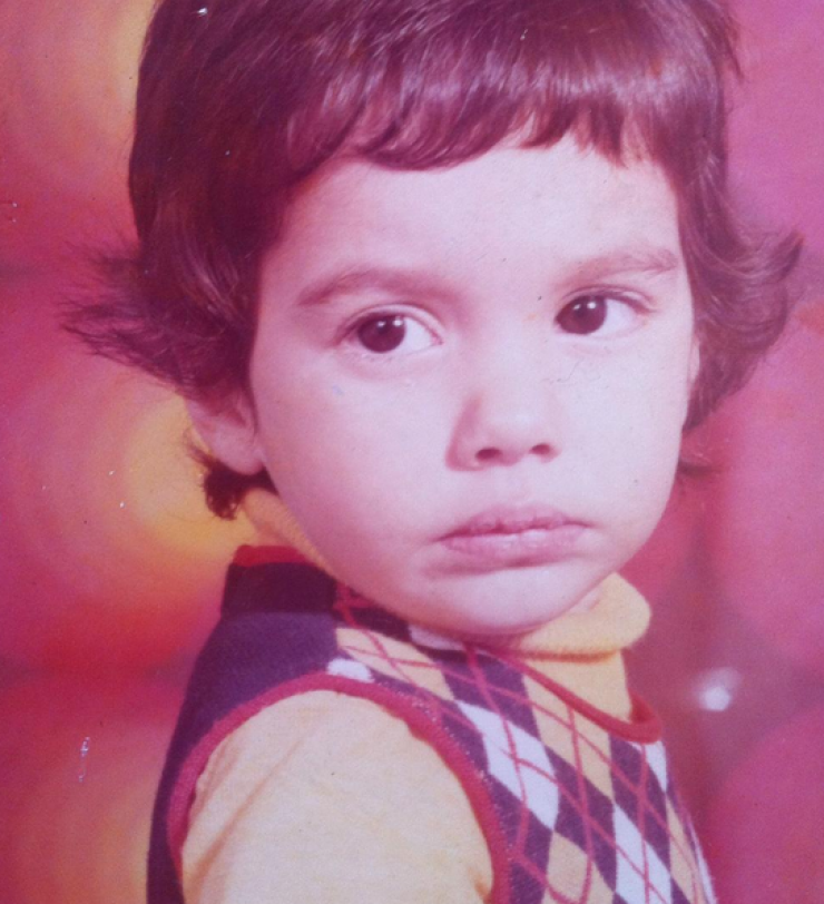 Ποια Ελληνίδα παρουσιάστρια είναι το κοριτσάκι στη φωτογραφία;