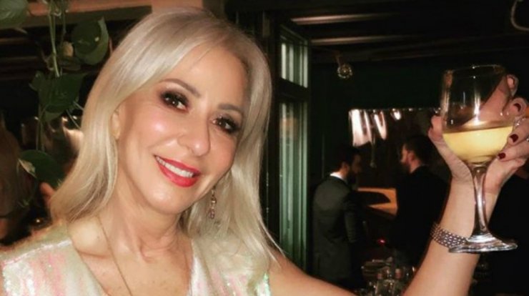 Νόνη Κυπριανού: Η Κύπρια socialite κάνει ακροβατικά και μας εντυπωσιάζει [εικόνες]