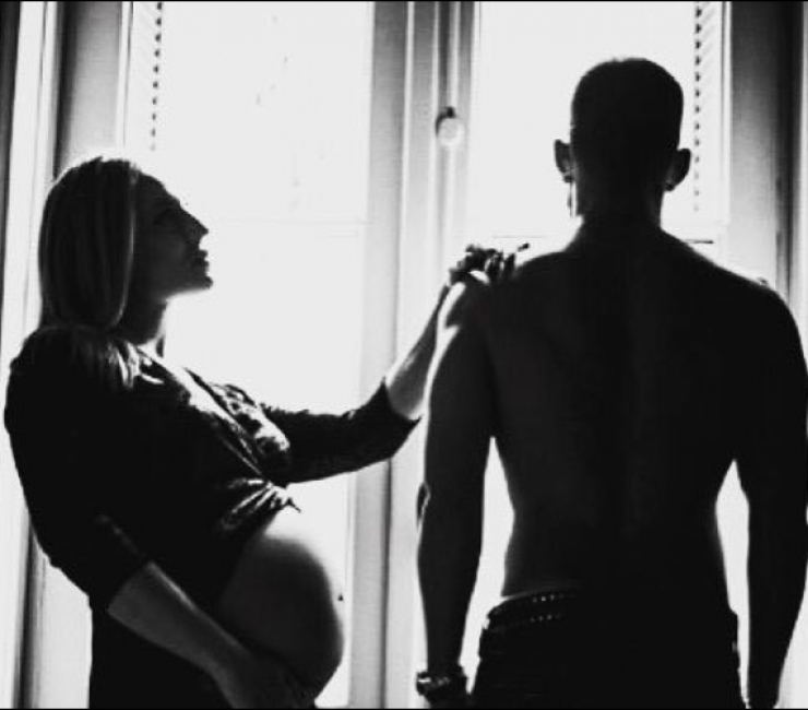 Ελεονώρα Μελέτη: Η πρώτη της φωτογραφία με τον σύζυγό της και τη νεογέννητη κόρη τους!