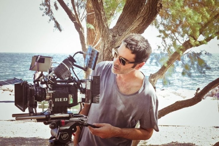 Aυτός είναι ο τίτλος και το τρέιλερ της νέας ταινίας του Χριστόφορου Παπακαλιάτη