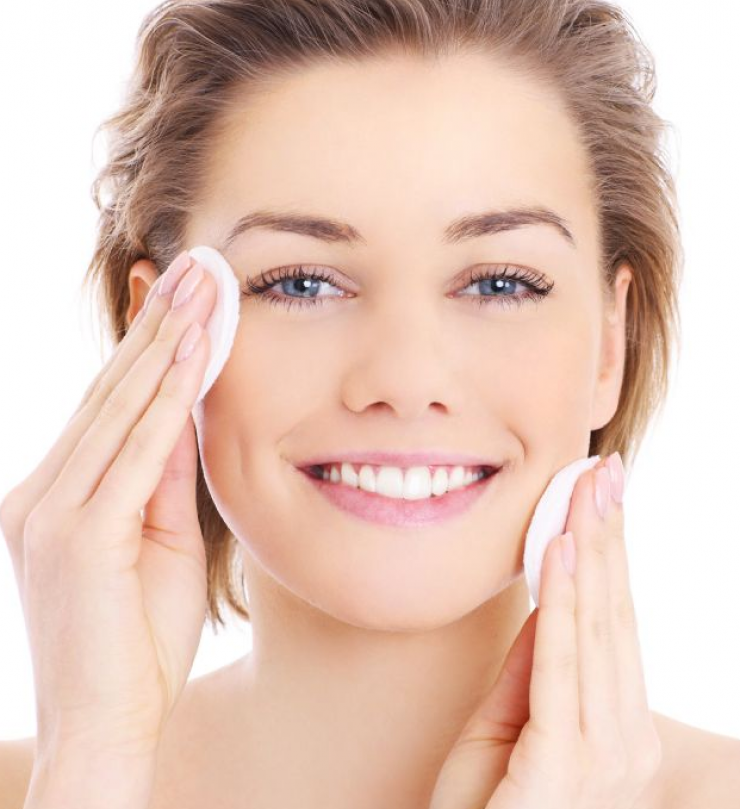 Πώς να κάνεις σωστό ντεμακιγιάζ;