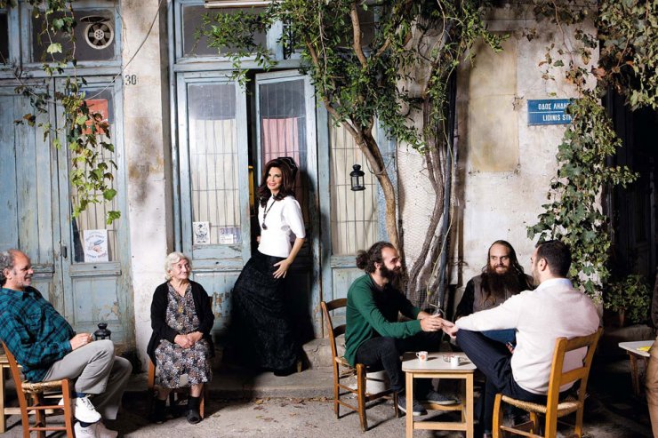 Μιμή Ντενίση: La vie est belle