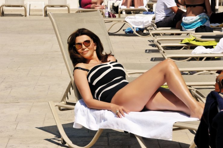 Δείτε τη Μιμή Ντενίση με μαγιό