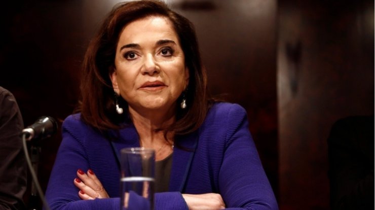 Ντόρα Μπακογιάννη: Μιλάει για την απόπειρα δολοφονίας της - "Με πυροβόλησαν, ζω από τύχη"