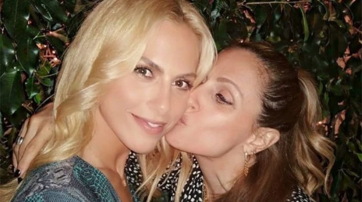 Ντορέττα Παπαδημητρίου: Η συγκίνηση μιλώντας για την αδερφή της που μεγαλώνει μόνη το μωρό της [βίντεο]