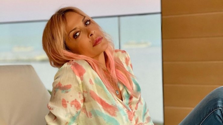 Άννα Βίσση: Πόζαρε στο πλευρό του Πρίγκιπα Αλβέρτο του Μονακό [εικόνα]