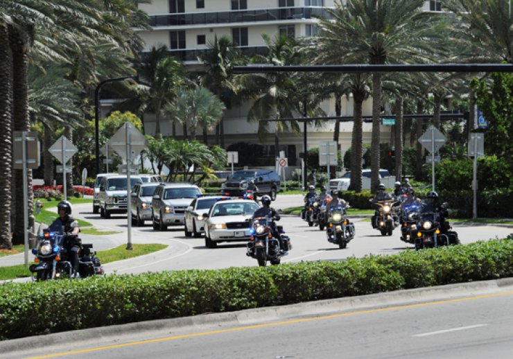 Έτσι κυκλοφορεί η Michelle Obama [φωτογραφίες]