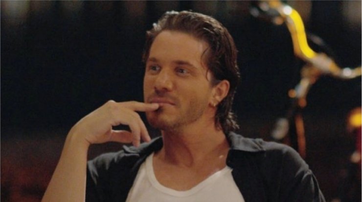 Νίκος Οικονομόπουλος: Θετικός στον κορωνοϊό νοσηλεύεται στο νοσοκομείο