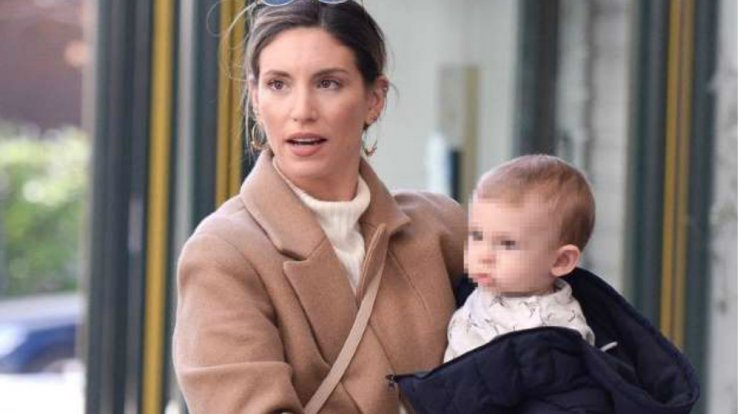 Αθηνά Οικονομάκου: Ο γιος της, Μάξιμος εύχεται χρόνια πολλά στον μπαμπά του