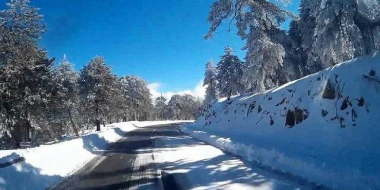 Ολισθηροί οι δρόμοι στις ορεινές περιοχές λόγω παγετού