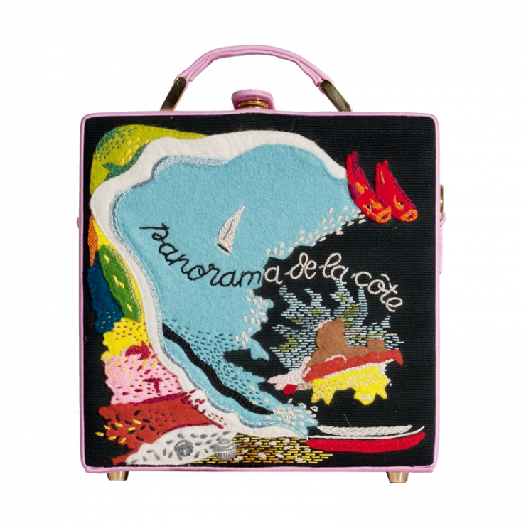 Αγαπημένα παραμύθια εισβάλλουν στην γκαρνταρόμπα μας