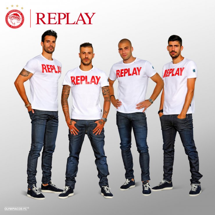 Ο Ολυμπιακός φοράει Replay Jeans