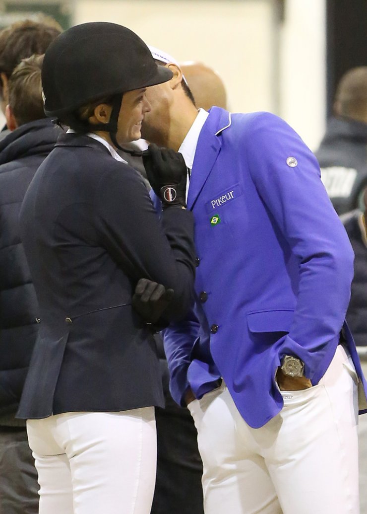 Δείτε την Αθηνά Ωνάση σε τρυφερές στιγμές με το σύζυγό της!