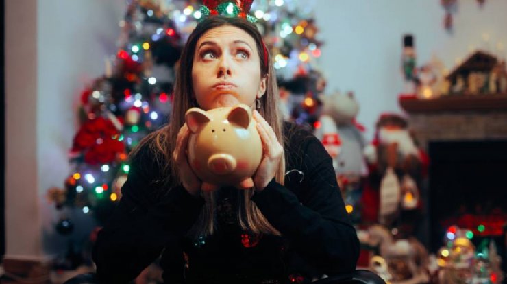 Τα όρια που πρέπει να βάλεις φέτος στις γιορτές για να περάσεις καλά 