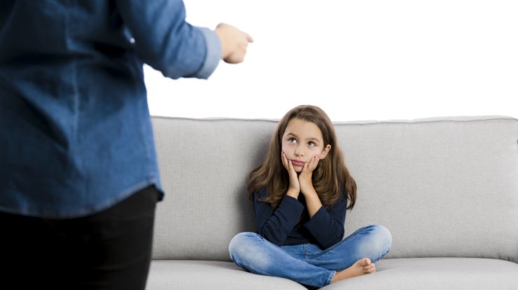 Όρια ή τιμωρία: Όλα όσα πρέπει να γνωρίζουν οι γονείς για την σωστή διαπαιδαγώγηση των παιδιών τους