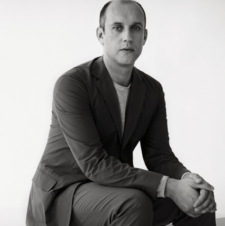 O Oscar de la Renta προσλαμβάνει νέο καλλιτεχνικό διευθυντή