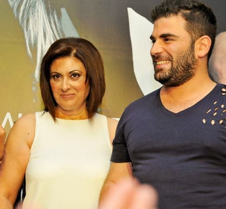 Η οργή της Αθηνάς Παντελίδη "Εσείς που παίζατε χαρτιά με τον γιo μου μιλήστε"