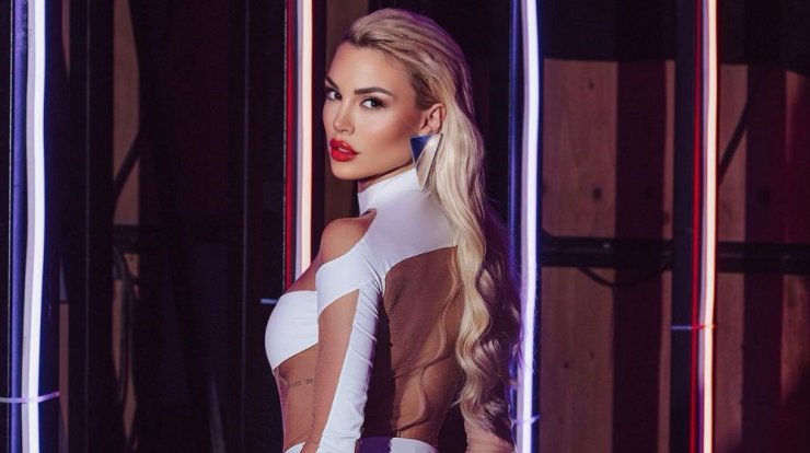 Παναγιώταρου: “Σπάει” τη σιωπή της και απαντά αν ήταν η influencer που κατηγορήθηκε για φοροδιαφυγή