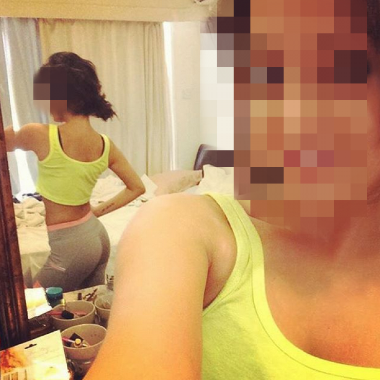 Τα σέξι οπίσθια Κύπριας τραγουδίστριας!